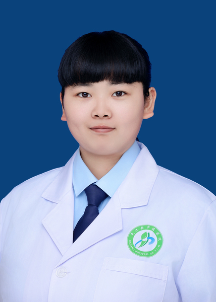 方芳.jpg