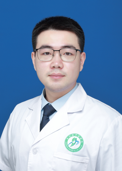 代延 &nbsp;中医师.JPG