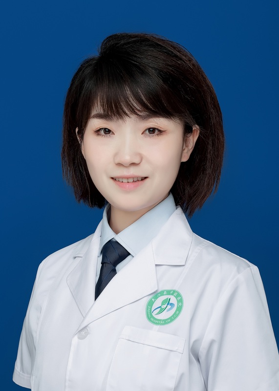 骆艳萍 &nbsp;主治医师  &nbsp; 主任.JPG