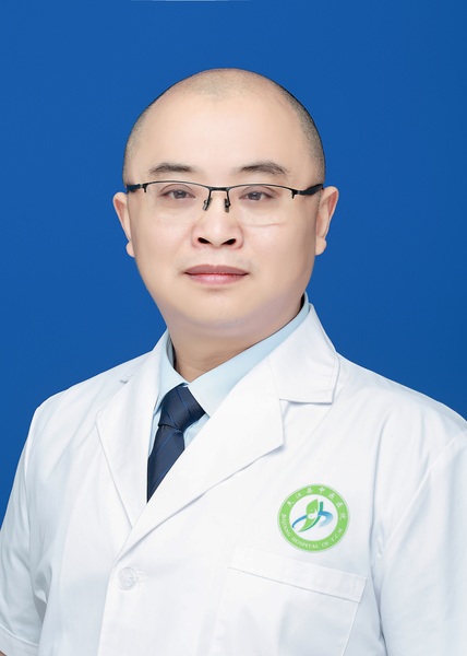 邓鸿雁 &nbsp; &nbsp; &nbsp; &nbsp; &nbsp; &nbsp; 副主任医师 &nbsp; &nbsp; &nbsp; 主任.JPG